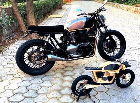 unik-motor-mini-ini-terbuat-dari-kayu-IfPKWFxkCI